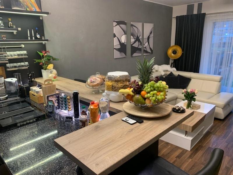 Krejcarek Garden Apartment Praga Zewnętrze zdjęcie